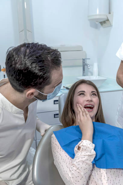 Best Emergency Dentist for Lost Fillings or Crowns in Level Park Oak Park, MI