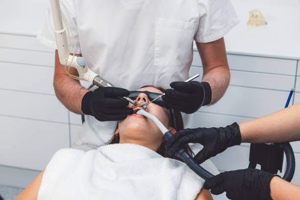 Best Broken or Cracked Tooth Emergency Dentist in Level Park Oak Park, MI